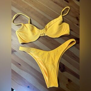 Abercrombie Vibrant Yellow Bikini Set Sizr Medium